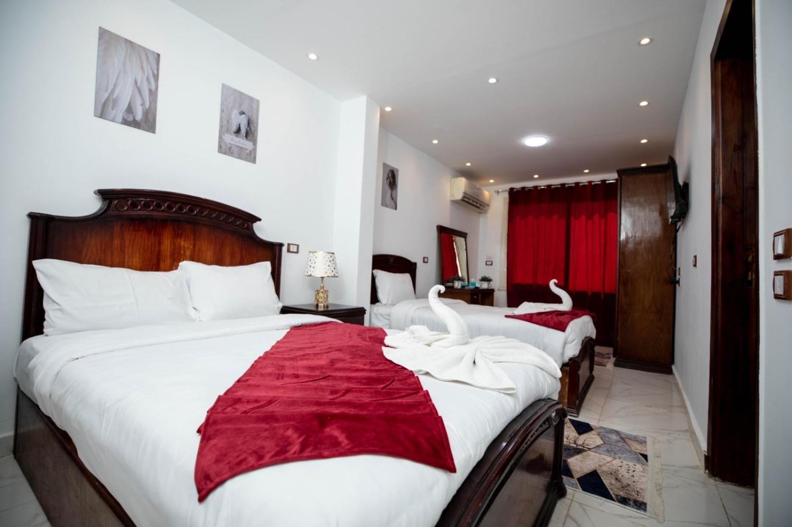 Kafret el-Gabal Middle East Pyramids Hotel מראה חיצוני תמונה