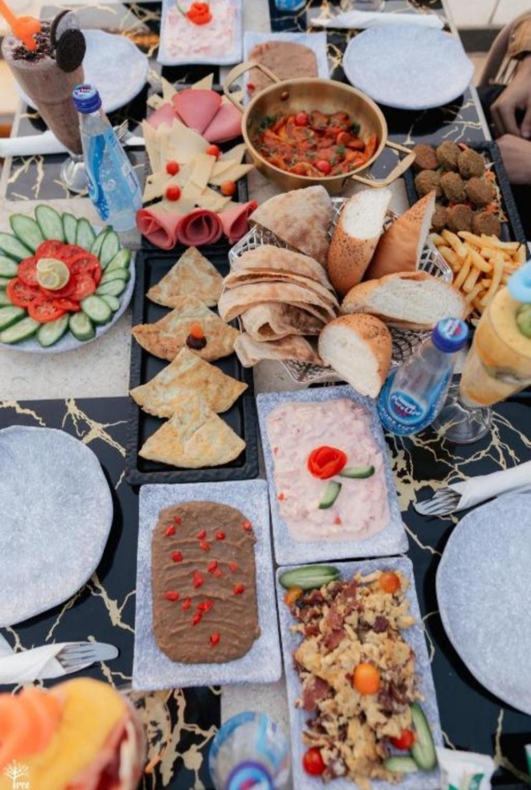 Kafret el-Gabal Middle East Pyramids Hotel מראה חיצוני תמונה