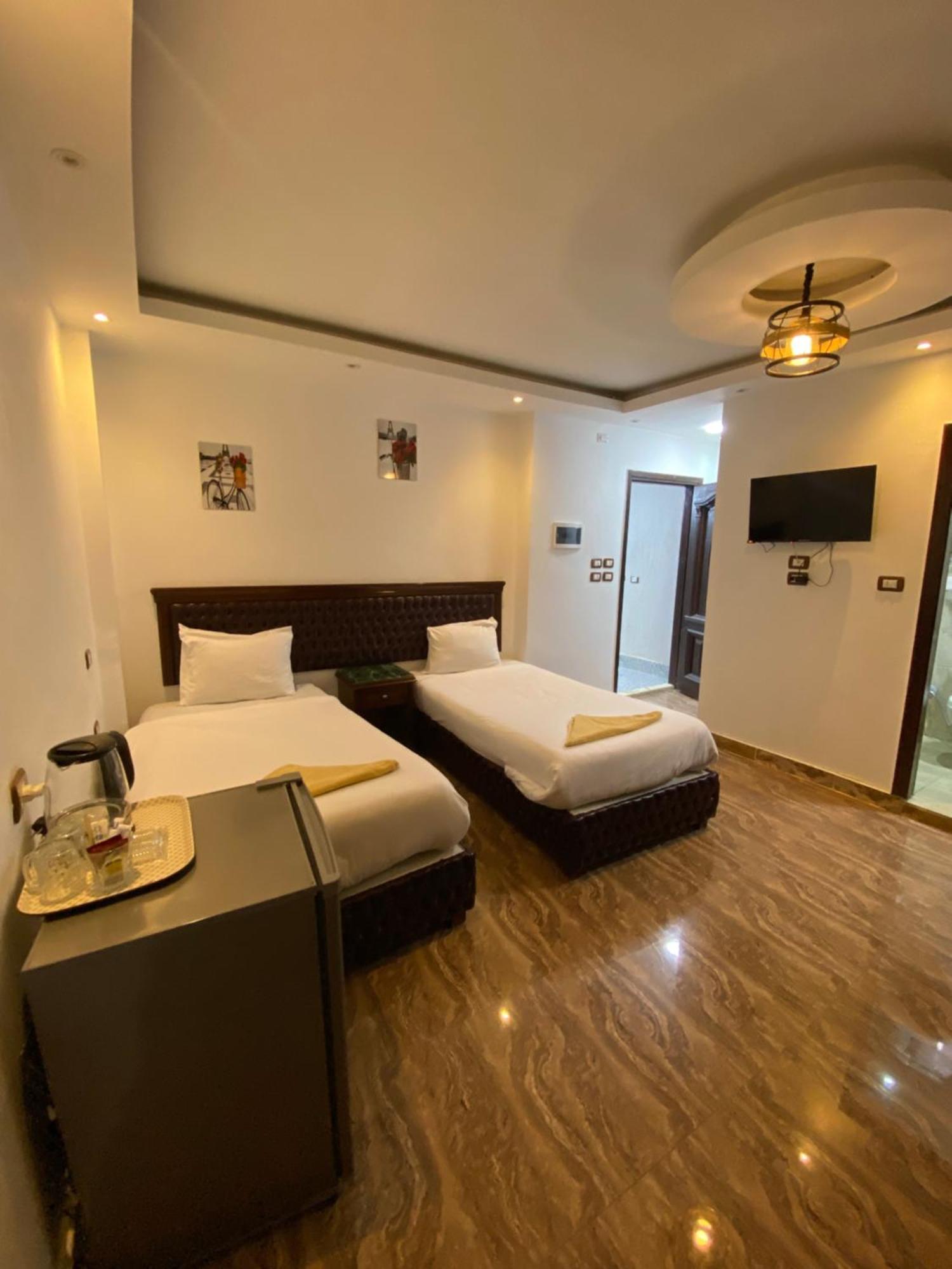 Kafret el-Gabal Middle East Pyramids Hotel מראה חיצוני תמונה